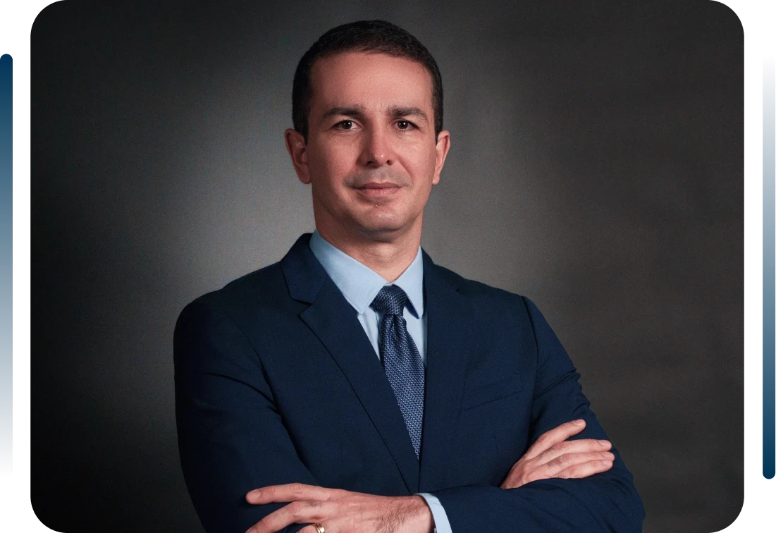 Por que escolher o <br />Dr. Rodrigo Rosique?